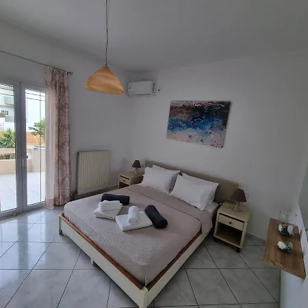 The Sunny Terrace House Dom wakacyjny